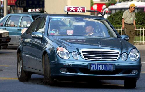 上海巡游出租汽車(chē)預(yù)約擬推新規(guī)：調(diào)度時(shí)不加價(jià)、不顯示目的地